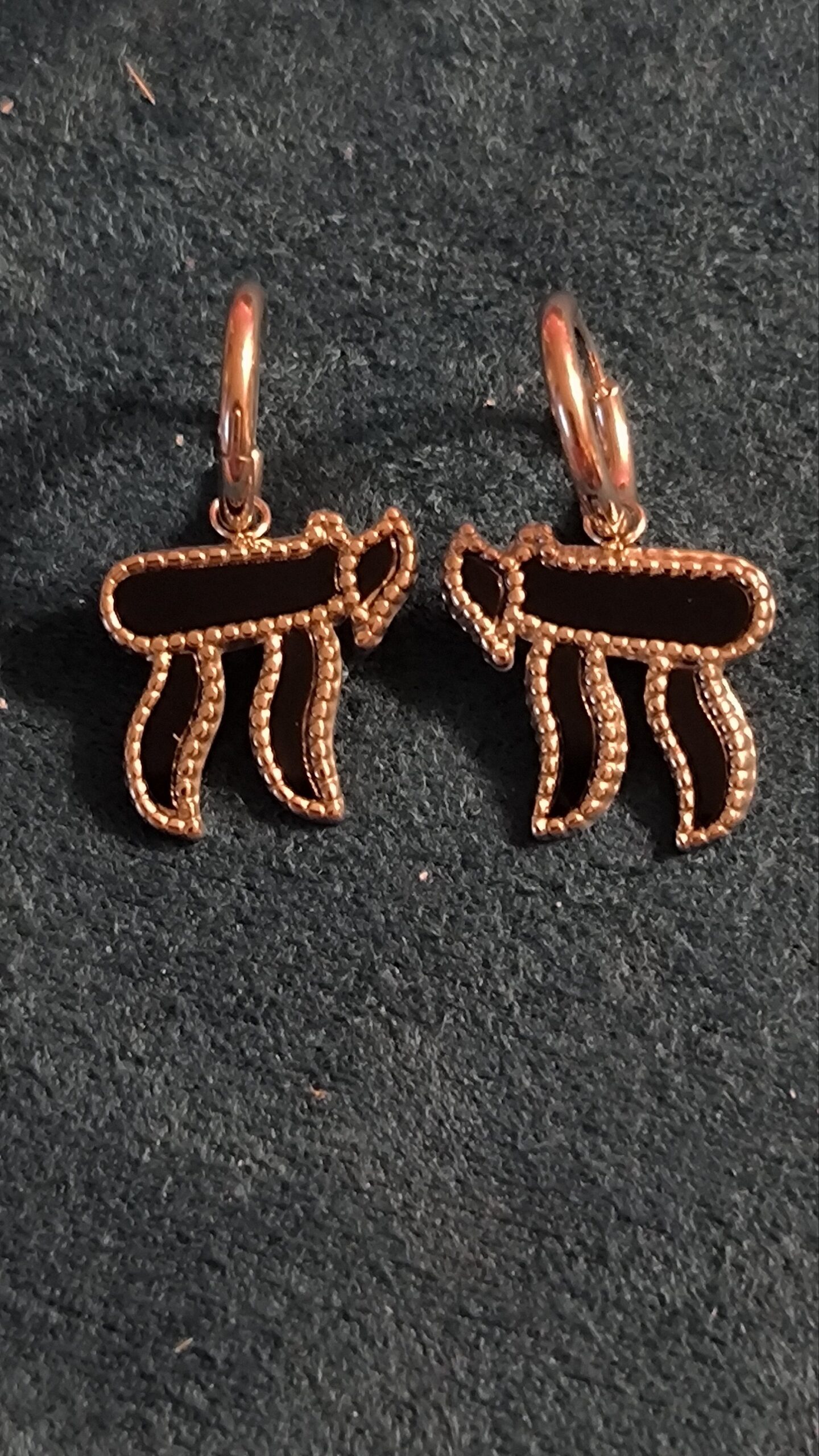 Boucle d'oreille Hai