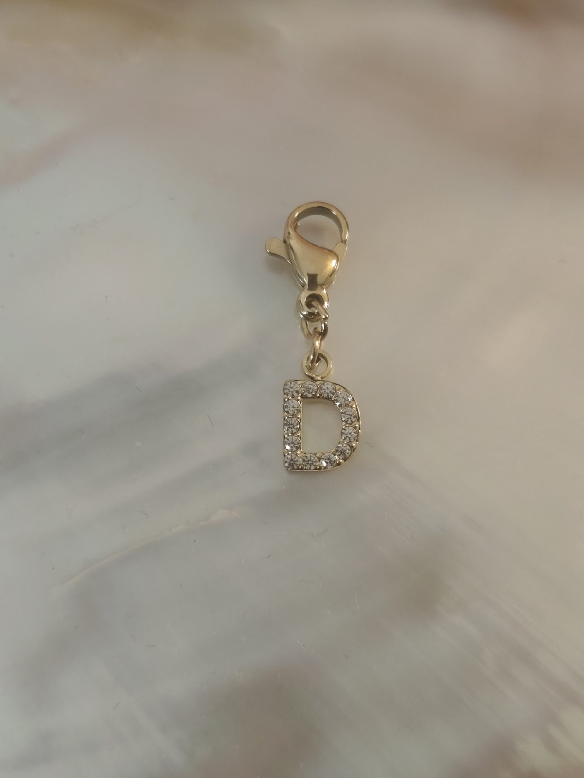 Charm's D